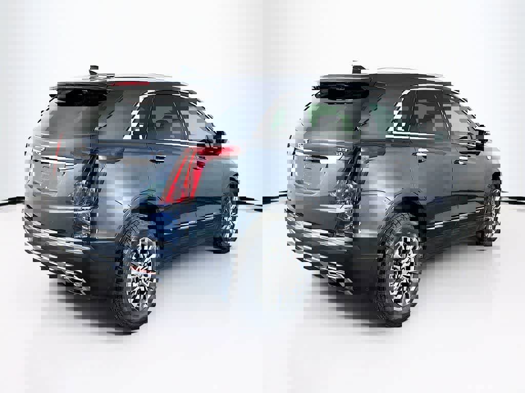 Used 2023 Cadillac XT5 Premium Luxury image 6