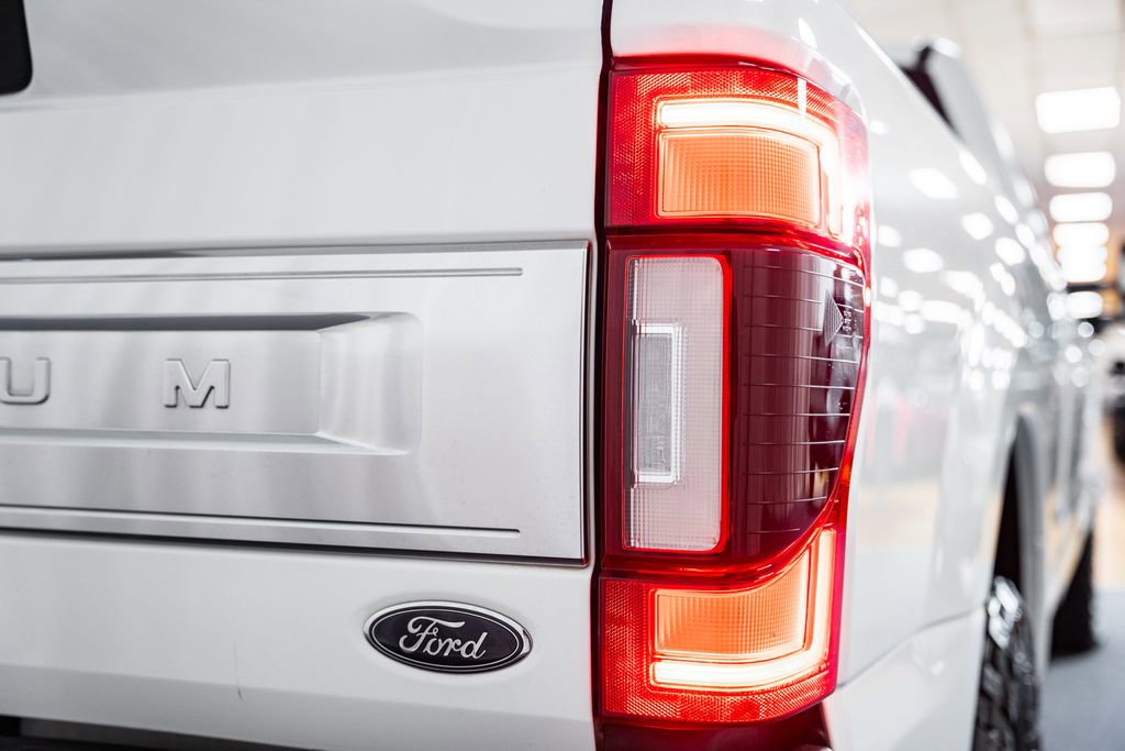 Certified 2020 Ford F350 Platinum w/ FX4 Off-Road Package image 21