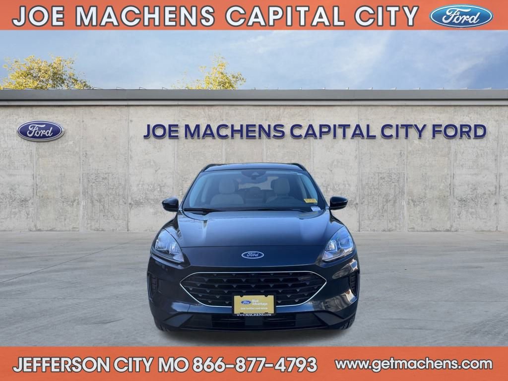 Certified 2022 Ford Escape SE w/ SE Sport Appearance Package image 8