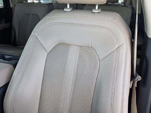 Certified 2023 Ford Expedition Max Limited RWD image 15