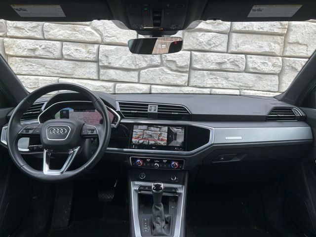 Used 2023 Audi Q3 2.0T Premium Plus w/ Premium Plus Package AWD/4WD image 10