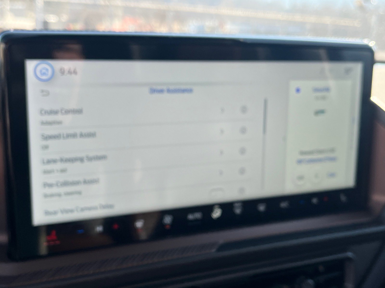 Certified 2025 Ford Bronco Sport Outer Banks w/ Outer Banks Tech Package+ image 12