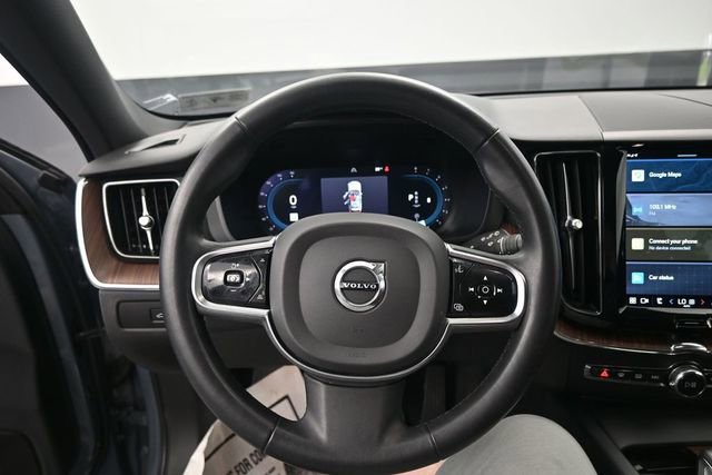 Used 2023 Volvo XC60 B5 Plus w/ Climate Package AWD/4WD image 11