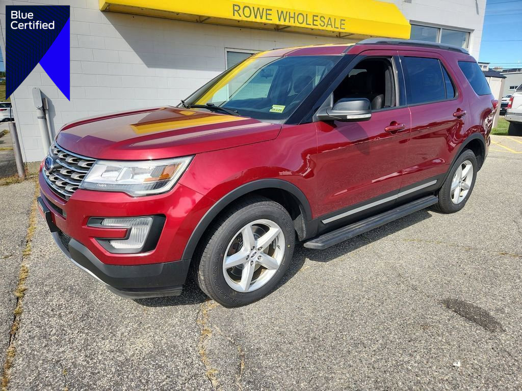 Certified 2017 Ford Explorer XLT w/ Class II Trailer Tow Package