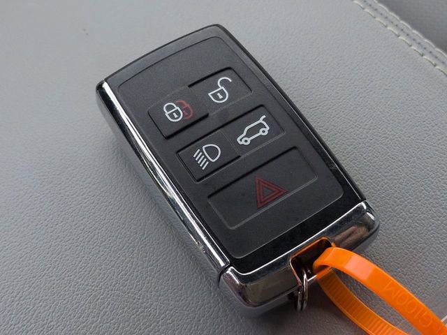 Used 2024 Jaguar E-PACE R-Dynamic SE AWD/4WD image 38