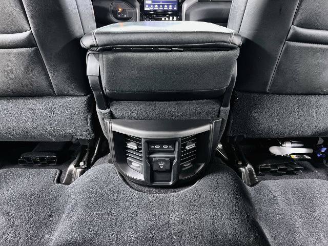 Used 2026 RAM 2500 Laramie AWD/4WD image 21