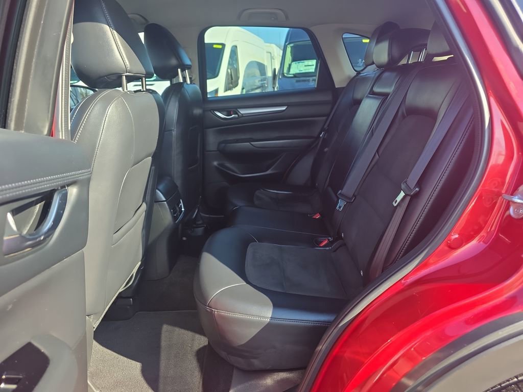 Used 2017 MAZDA CX-5 Touring image 16