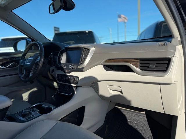 Used 2020 GMC Terrain Denali w/ Denali Premium Package image 27