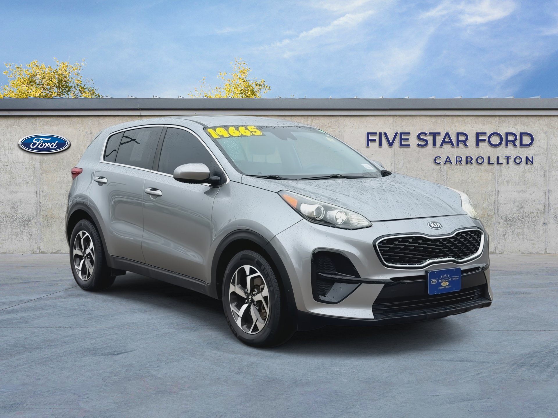 Used 2021 Kia Sportage LX FWD image 2