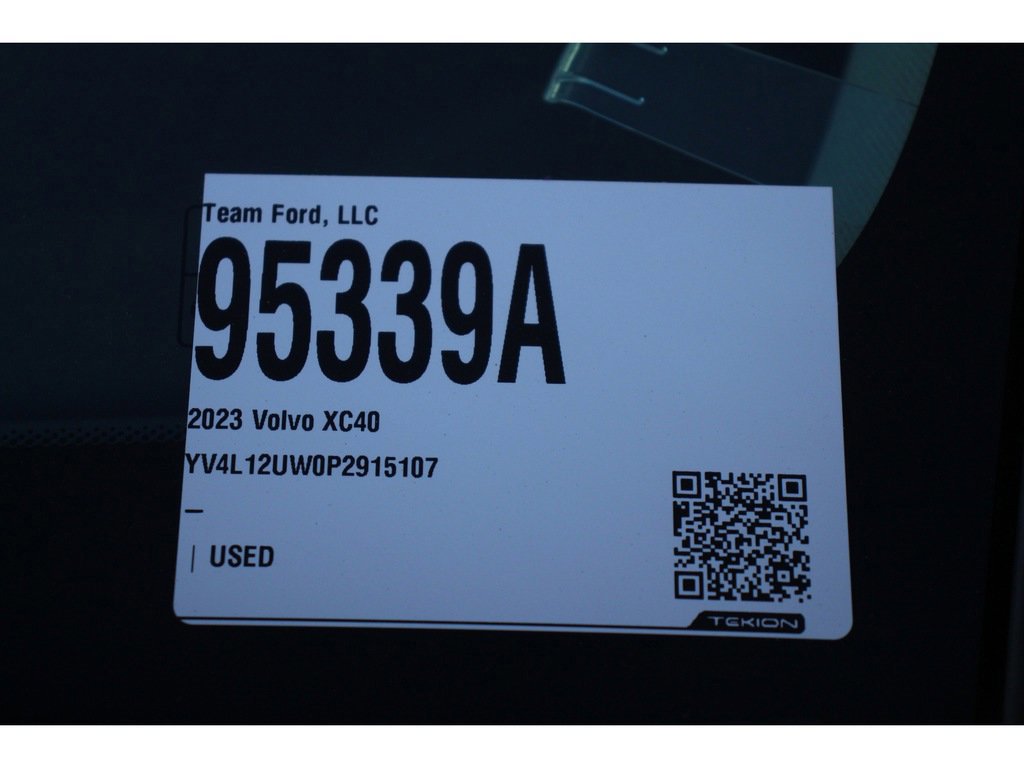 Used 2023 Volvo XC40 B5 Plus w/ Driver Assist Package image 31