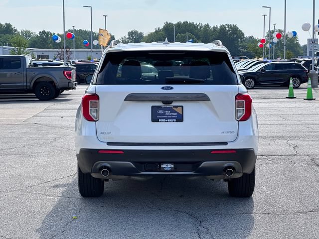 Certified 2023 Ford Explorer XLT w/ Equipment Group 202A AWD/4WD image 6