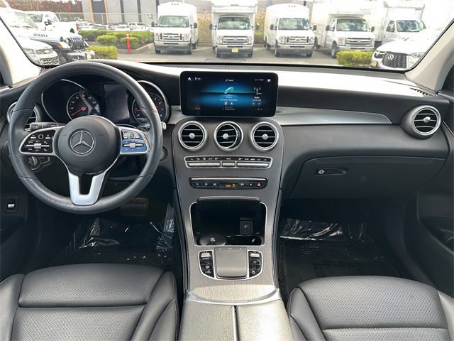 Used 2020 Mercedes-Benz GLC 300 4MATIC image 16
