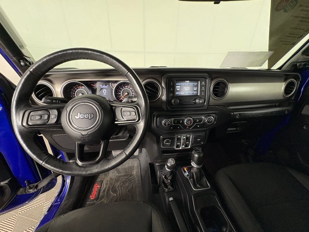 Used 2018 Jeep Wrangler Unlimited Sport S AWD/4WD image 7