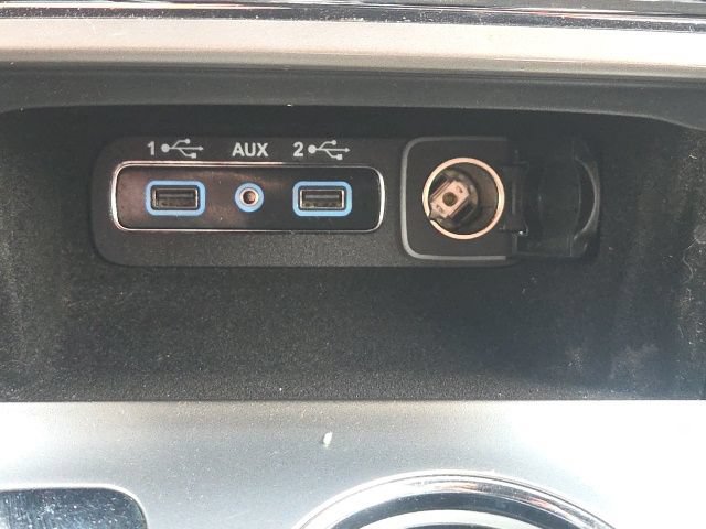 Used 2020 Jeep Grand Cherokee Limited w/ Premium Lighting Group AWD/4WD image 32