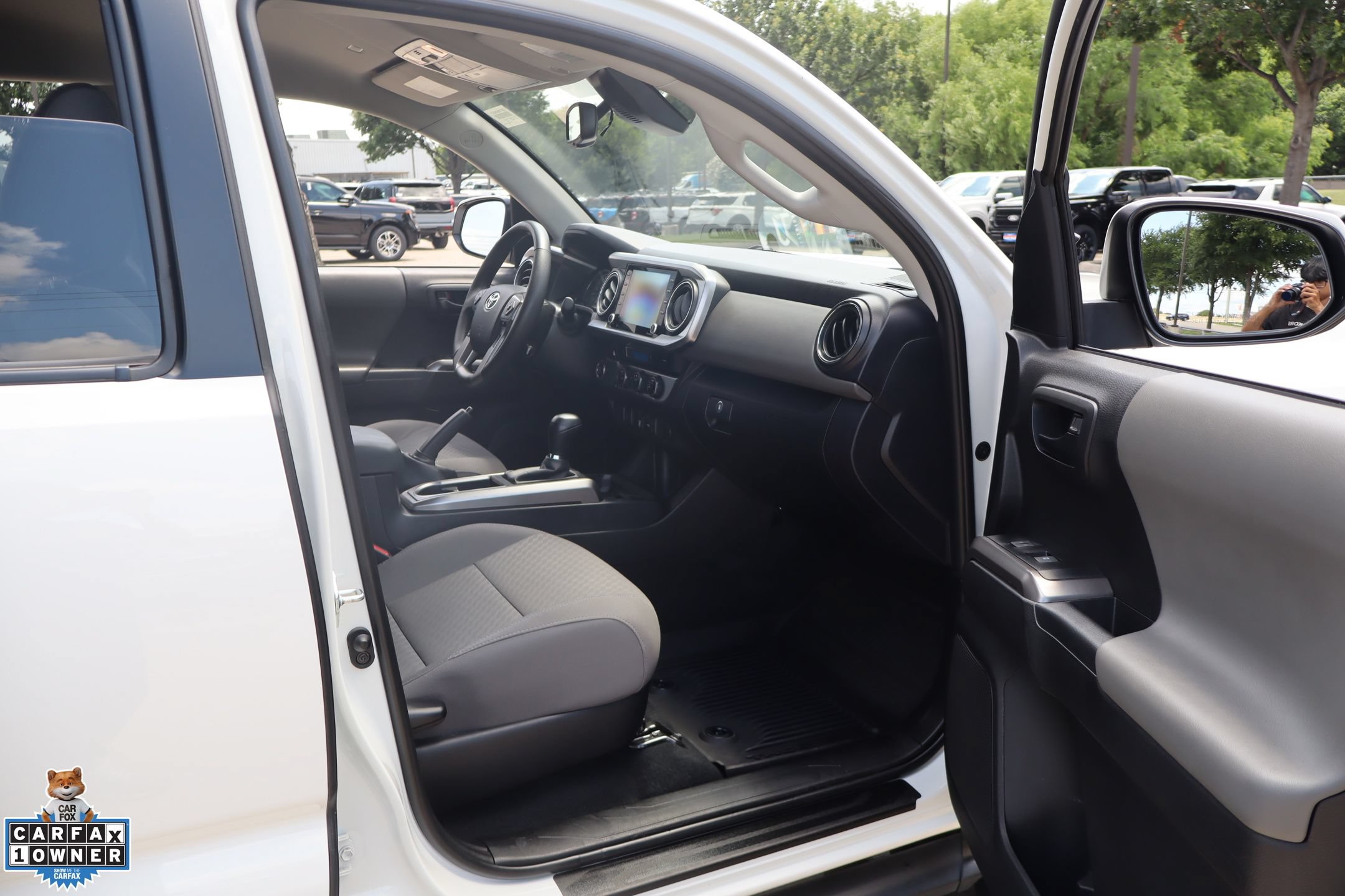 Used 2023 Toyota Tacoma SR5 RWD image 29