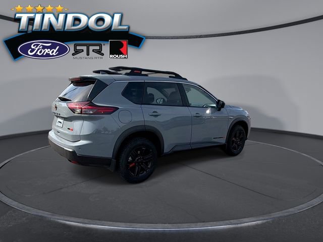 Used 2025 Nissan Rogue SV AWD/4WD image 9