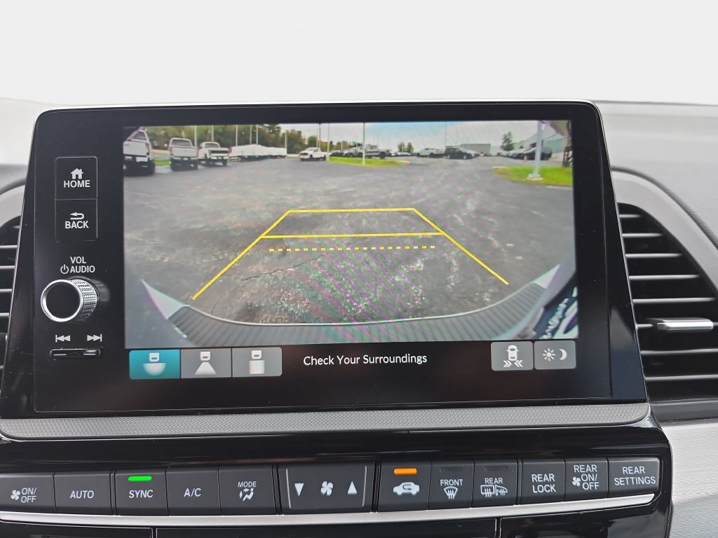 Used 2025 Honda Odyssey EX-L image 21