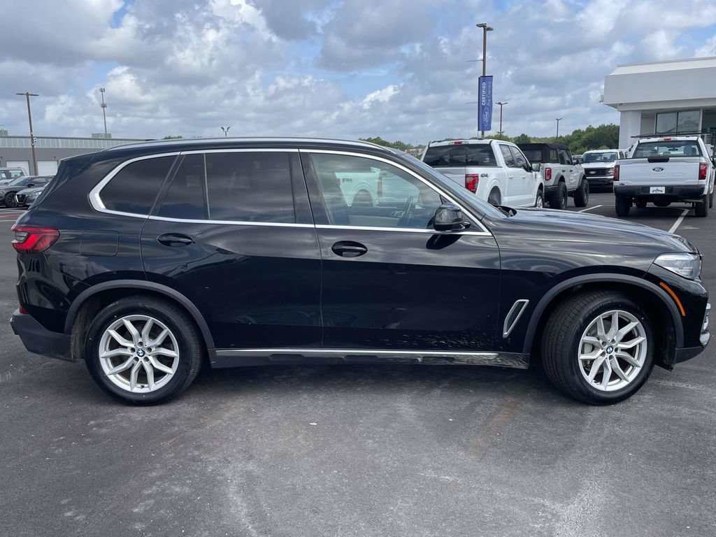 Used 2019 BMW X5 xDrive40i AWD/4WD image 2
