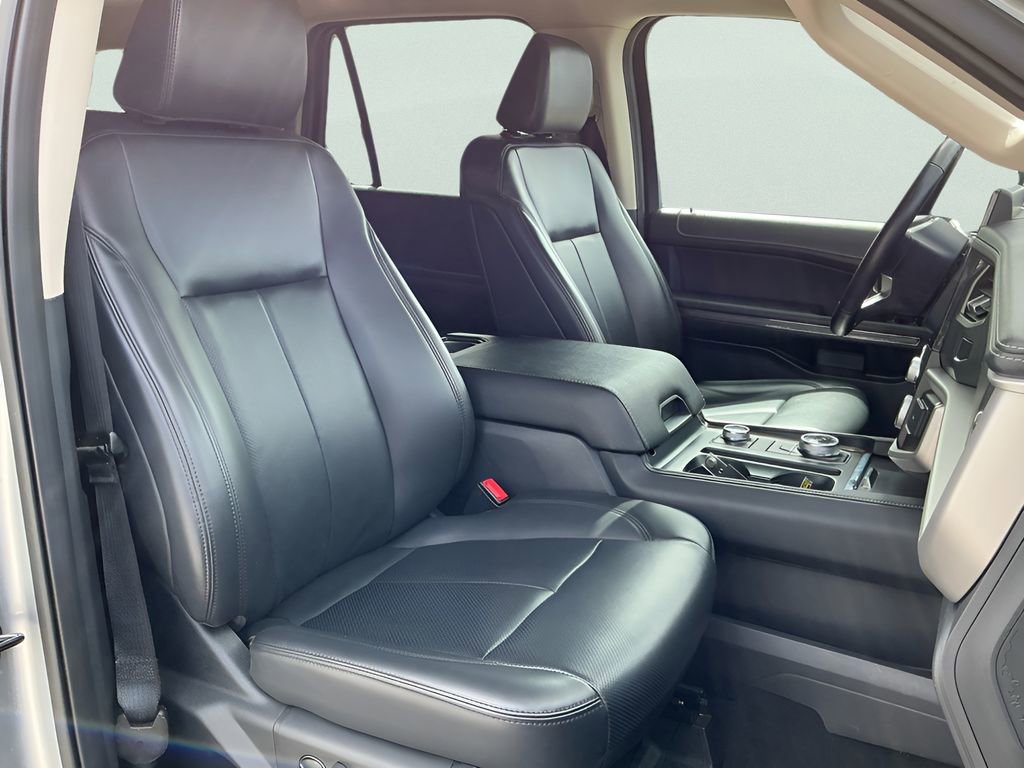 Certified 2023 Ford Expedition Max XLT image 15