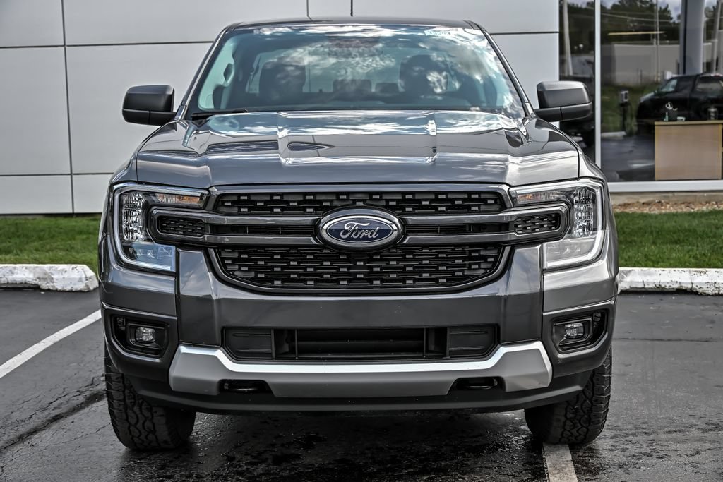 Certified 2025 Ford Ranger XLT w/ Convenience Package AWD/4WD image 4