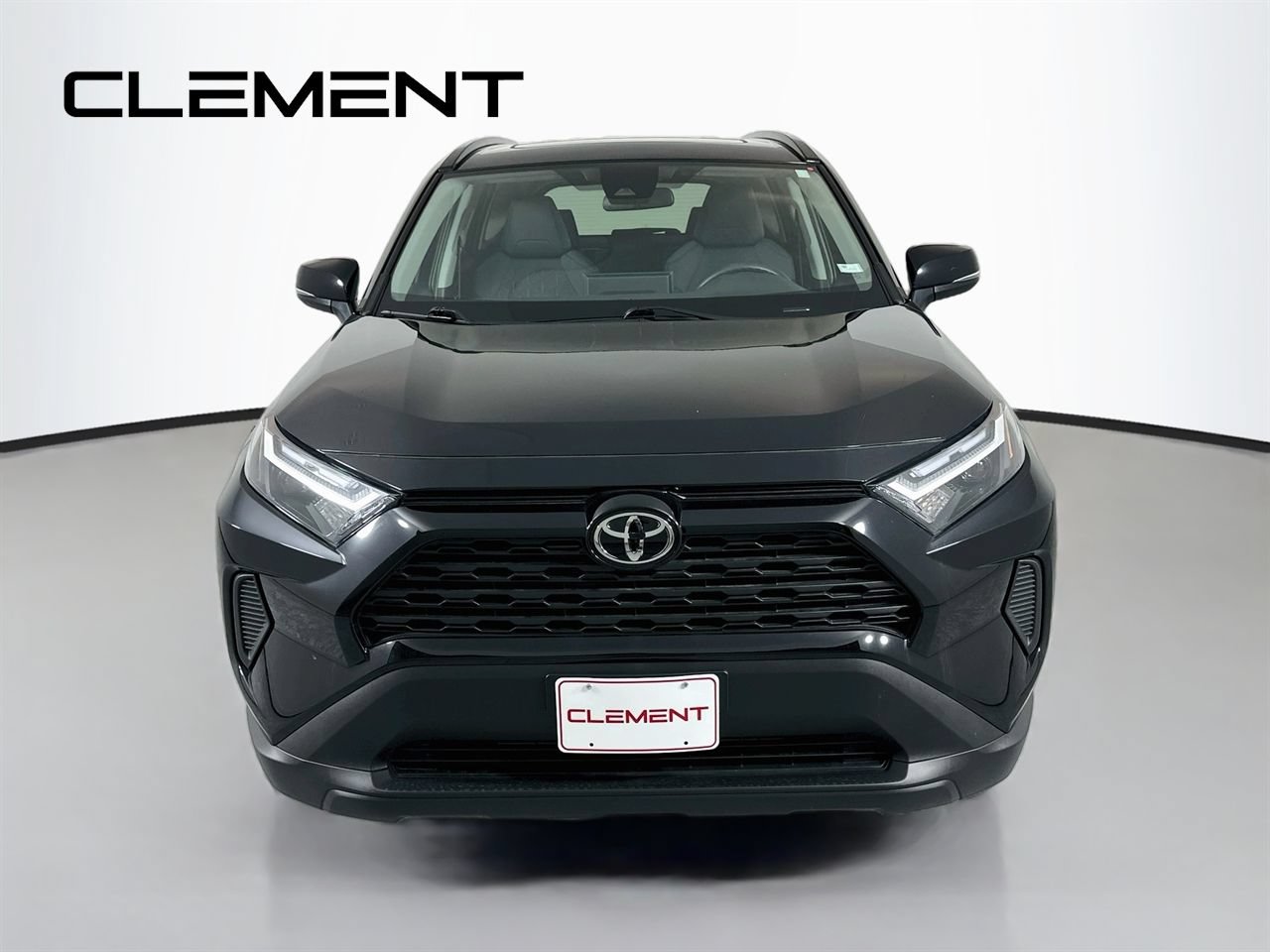 Used 2025 Toyota RAV4 XLE w/ Convenience Package FWD image 3