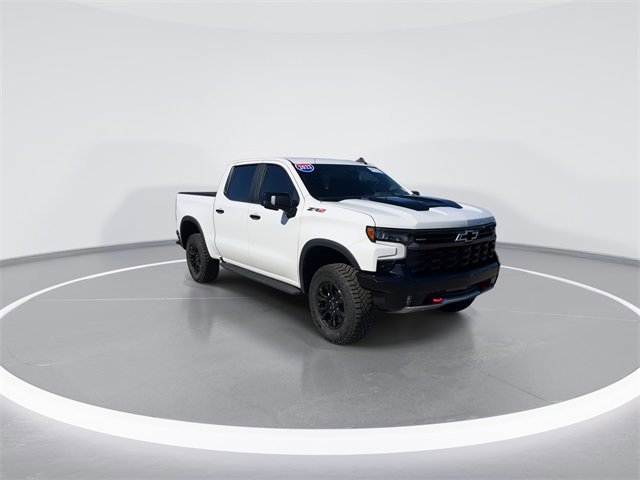 Used 2023 Chevrolet Silverado 1500 ZR2 w/ Technology Package image 8