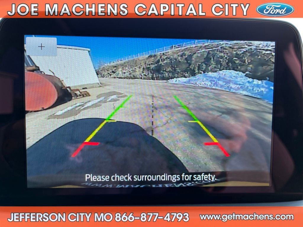 Certified 2022 Ford Escape SE w/ SE Sport Appearance Package image 22