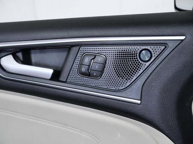 Certified 2024 Ford Edge Titanium w/ Equipment Group 301A image 28