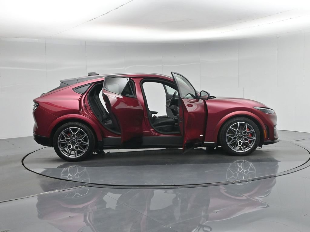 Certified 2025 Ford Mustang Mach-E GT AWD/4WD image 4