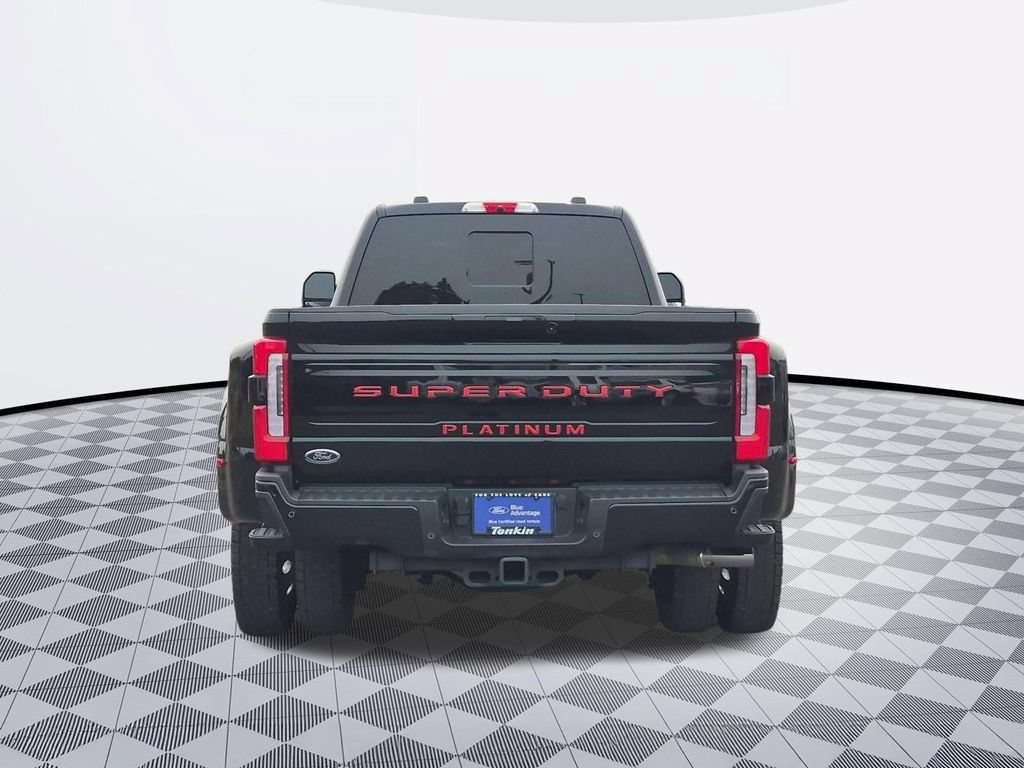 Certified 2026 Ford F450 Platinum w/ FX4 Off-Road Package AWD/4WD image 4