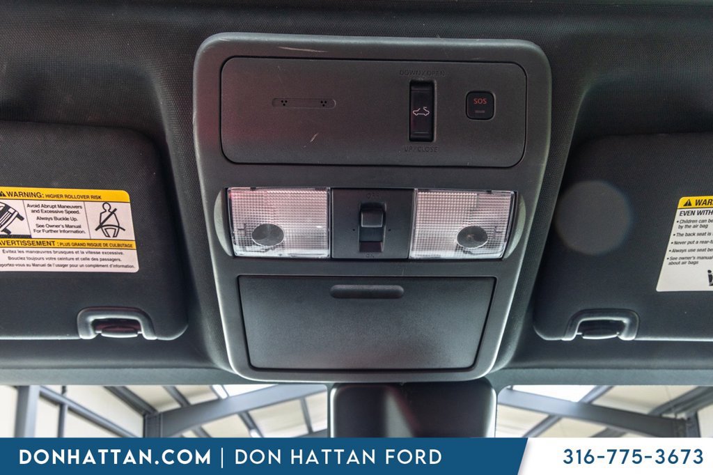 Used 2023 Nissan Frontier PRO-4X w/ Pro-4X Premium Package AWD/4WD image 13