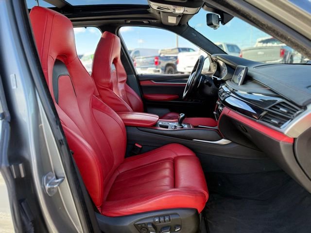 Used 2017 BMW X5 M image 30