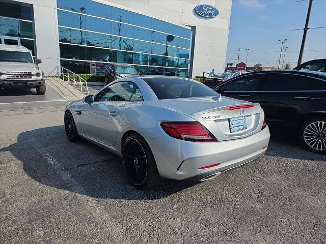 Used 2017 Mercedes-Benz SLC 300 image 5