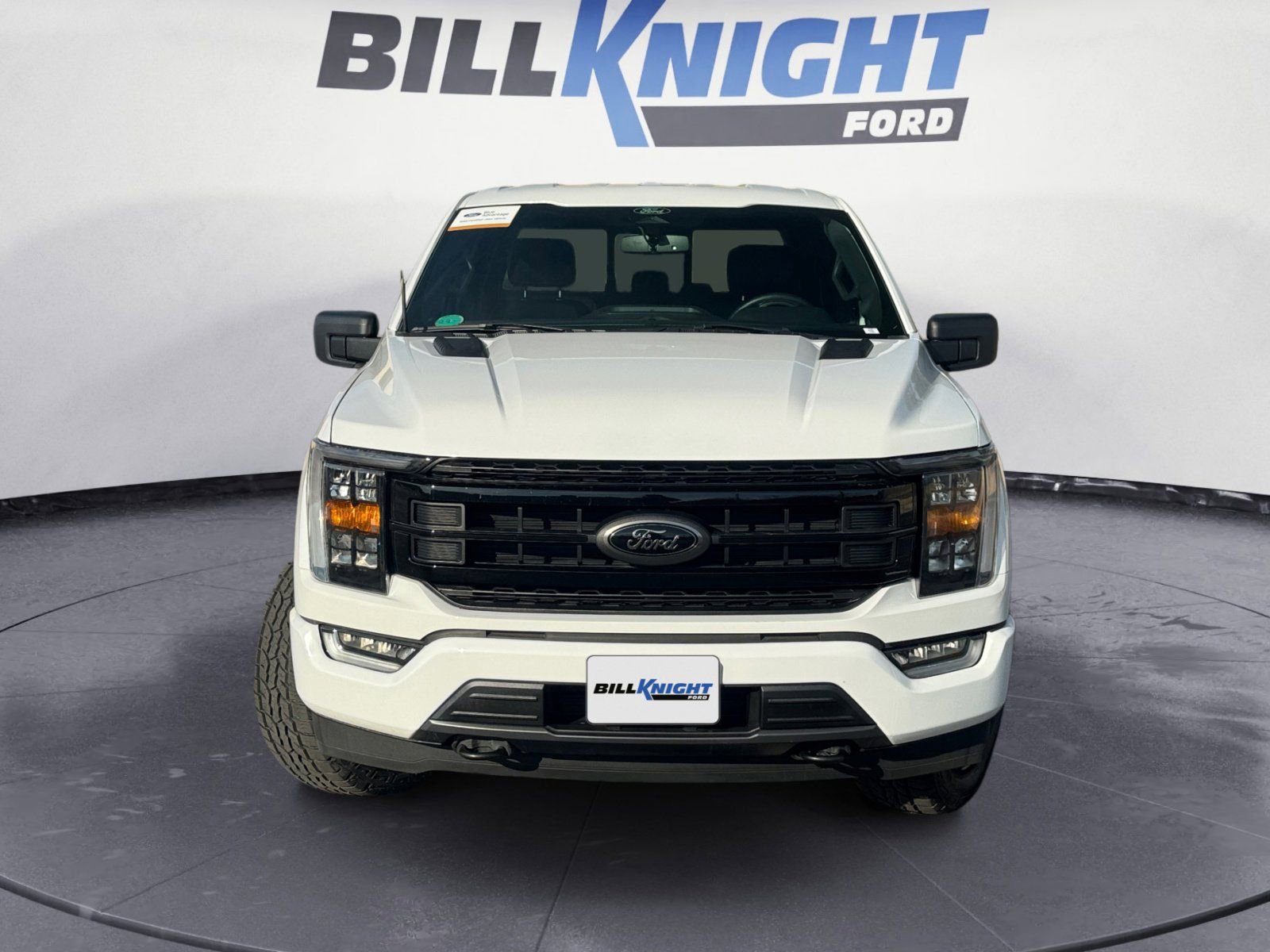 Certified 2022 Ford F150 XLT w/ Equipment Group 302A High image 8