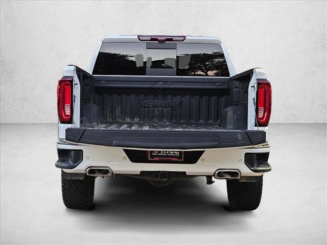 Used 2023 GMC Sierra 1500 AT4 w/ AT4 Premium Package AWD/4WD image 7