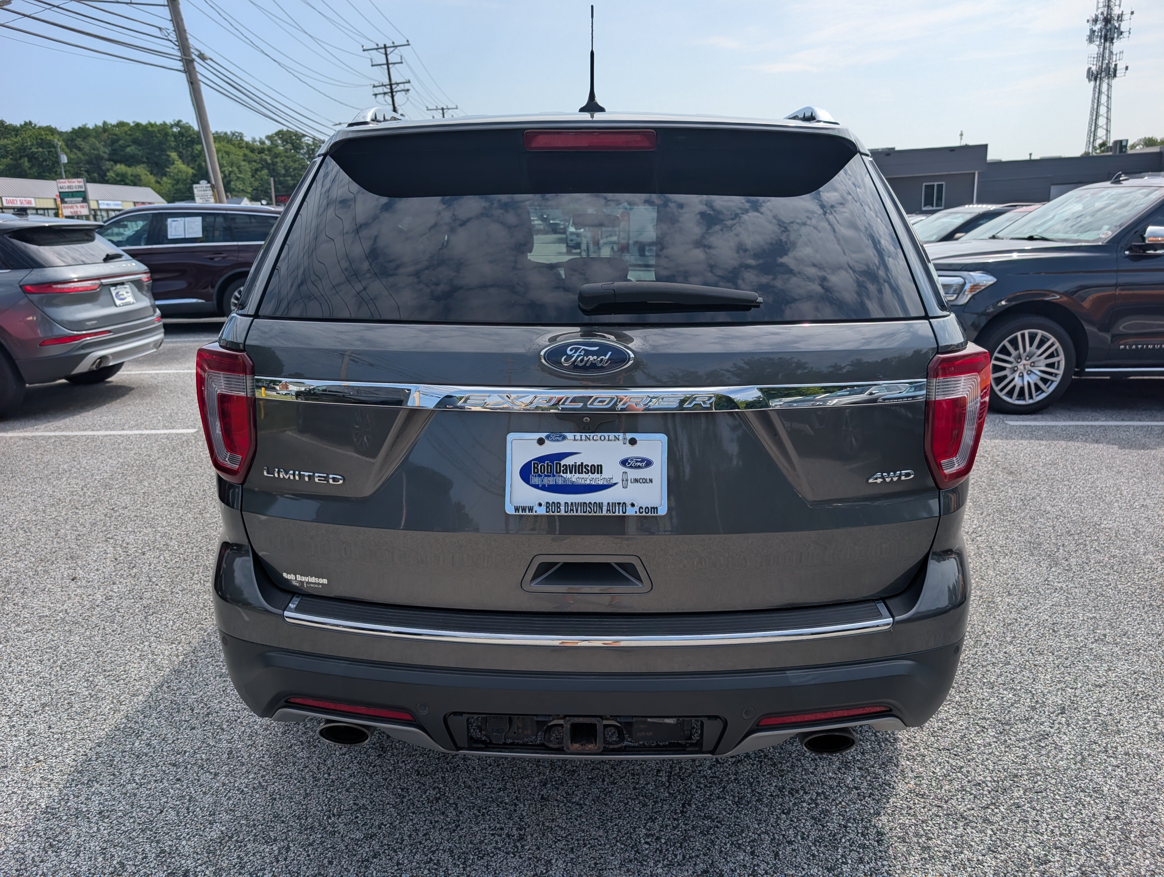 Certified 2019 Ford Explorer Limited w/ Class III Trailer Tow Package AWD/4WD image 6