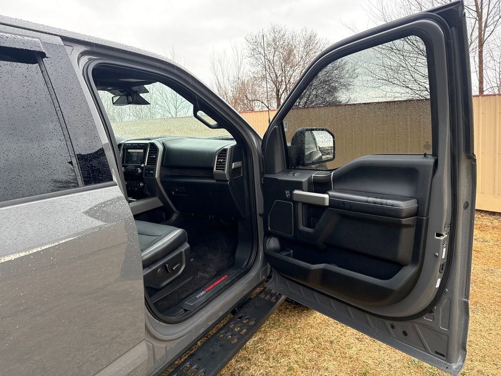 Certified 2018 Ford F150 Raptor w/ Equipment Group 802A Luxury image 27