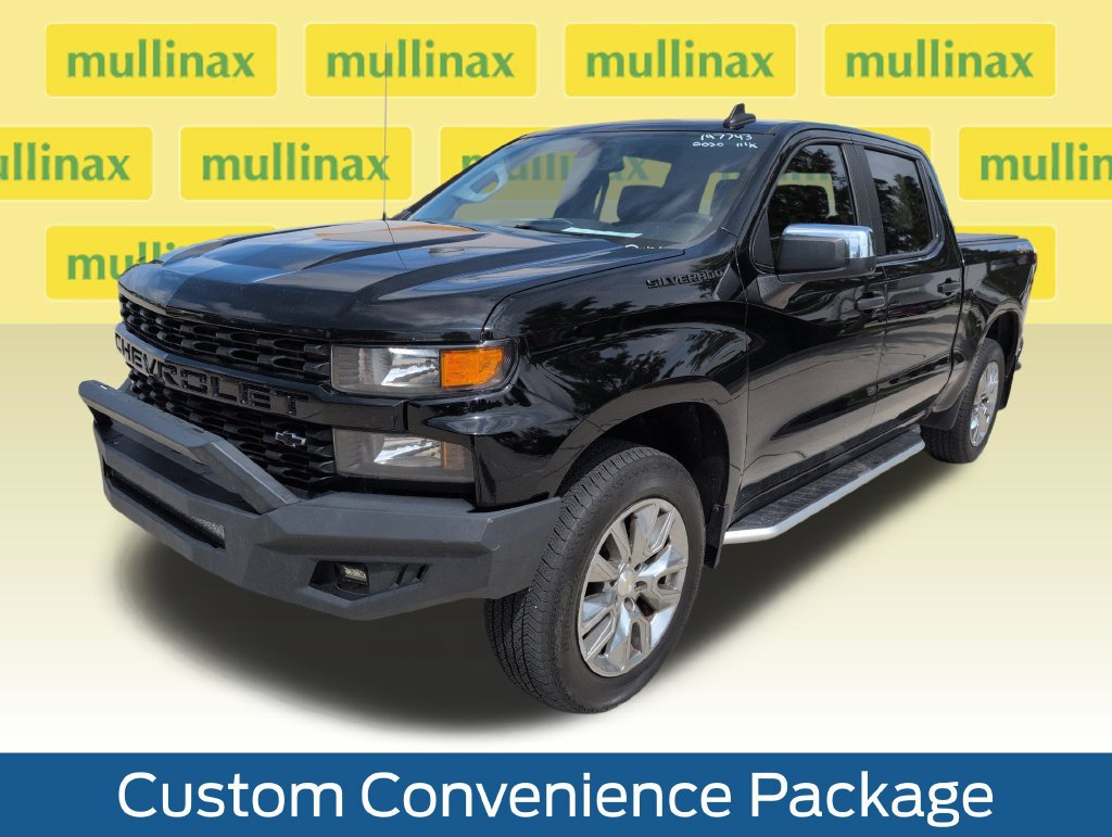 Used 2020 Chevrolet Silverado 1500 Custom w/ Custom Value Package AWD/4WD image 11