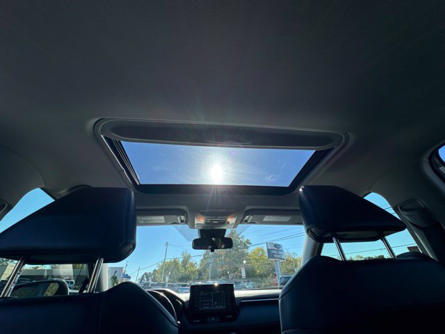 Used 2019 Toyota RAV4 XLE Premium FWD image 33