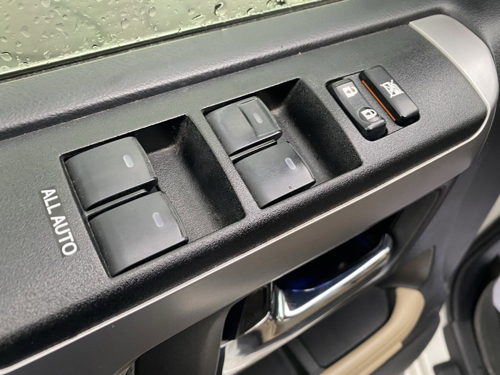 Used 2021 Toyota 4Runner Limited image 13