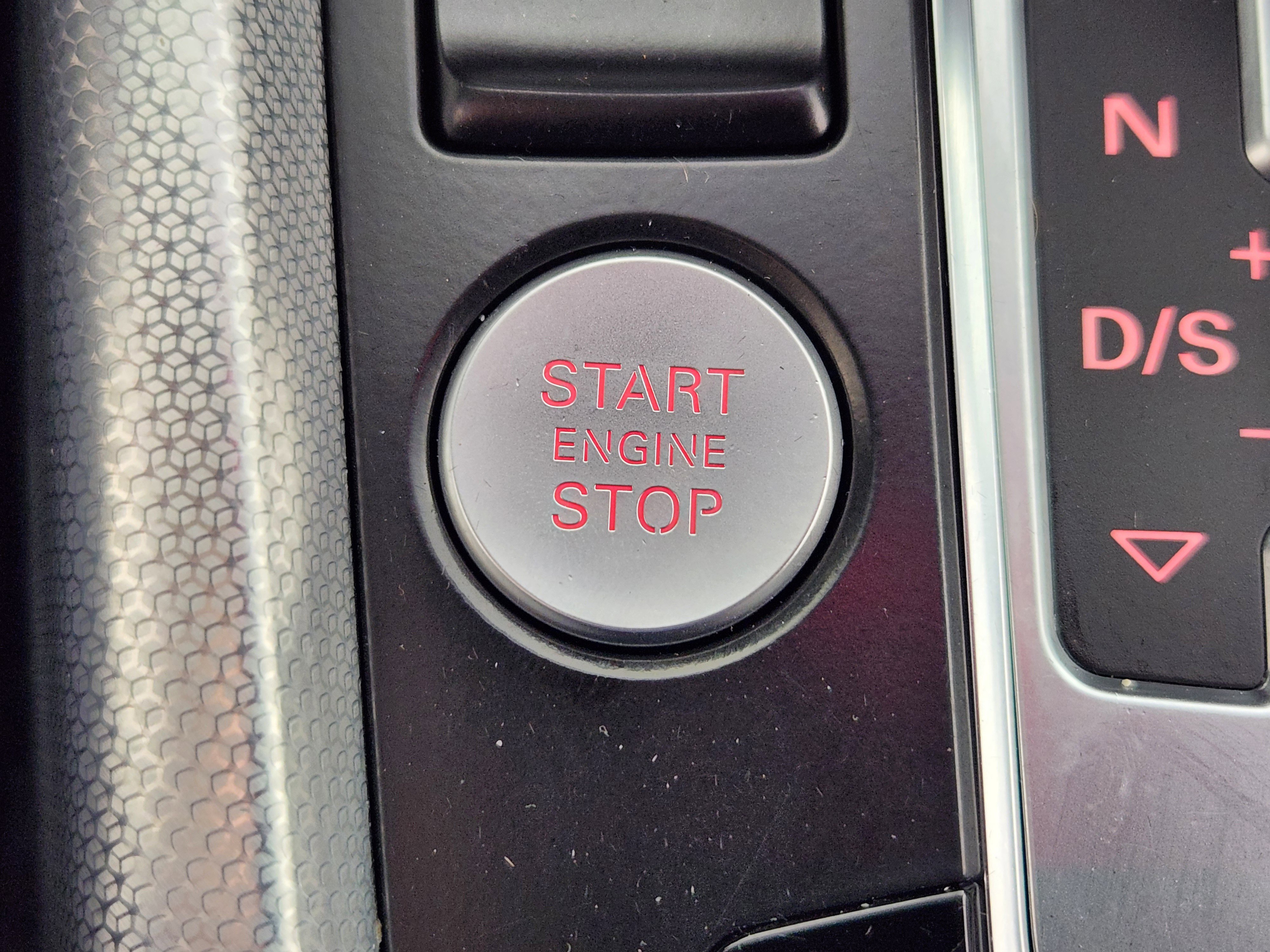 Used 2017 Audi Q5 2.0T Premium Plus w/ Technology Package image 26