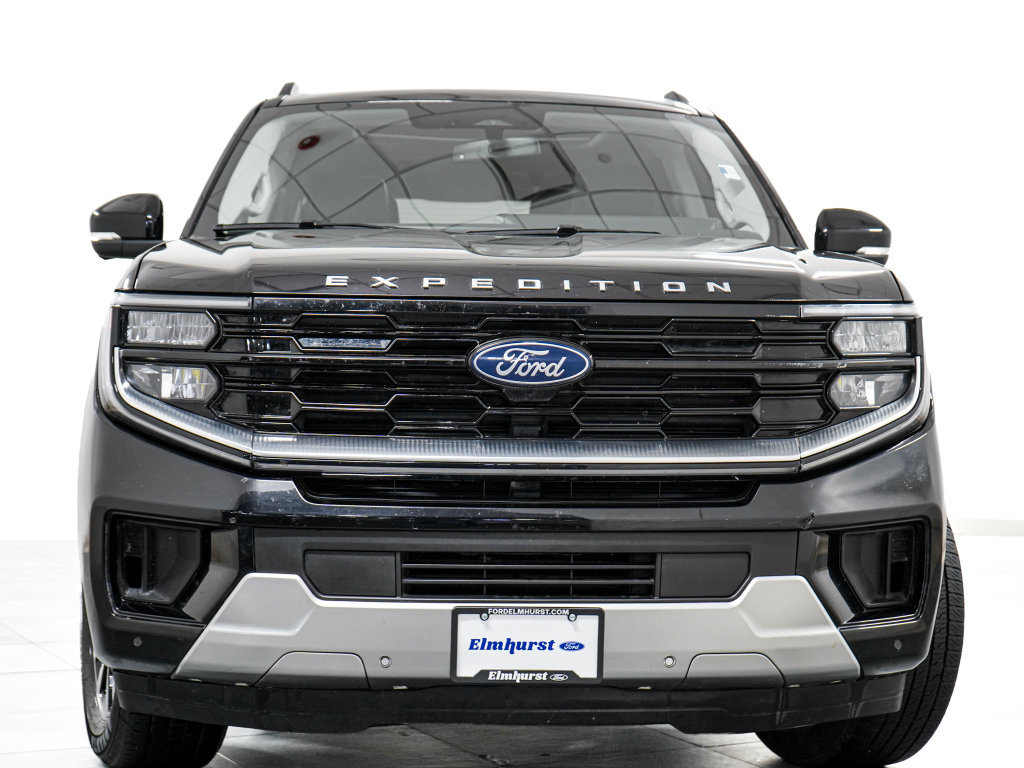 Certified 2025 Ford Expedition Max Platinum AWD/4WD image 3