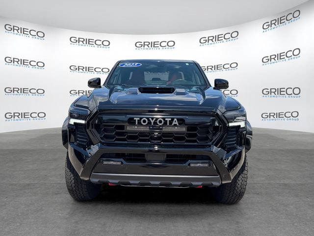 Used 2025 Toyota Tacoma TRD Pro AWD/4WD image 2