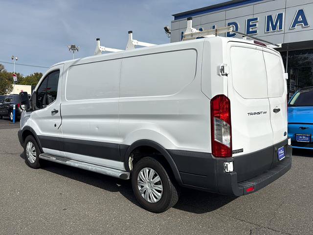 Certified 2018 Ford Transit 250 130 Low Roof w/ Exterior Upgrade Package RWD image 17
