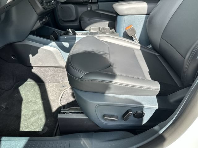 Certified 2026 Ford Maverick Lariat w/ Black Appearance Package AWD/4WD image 13
