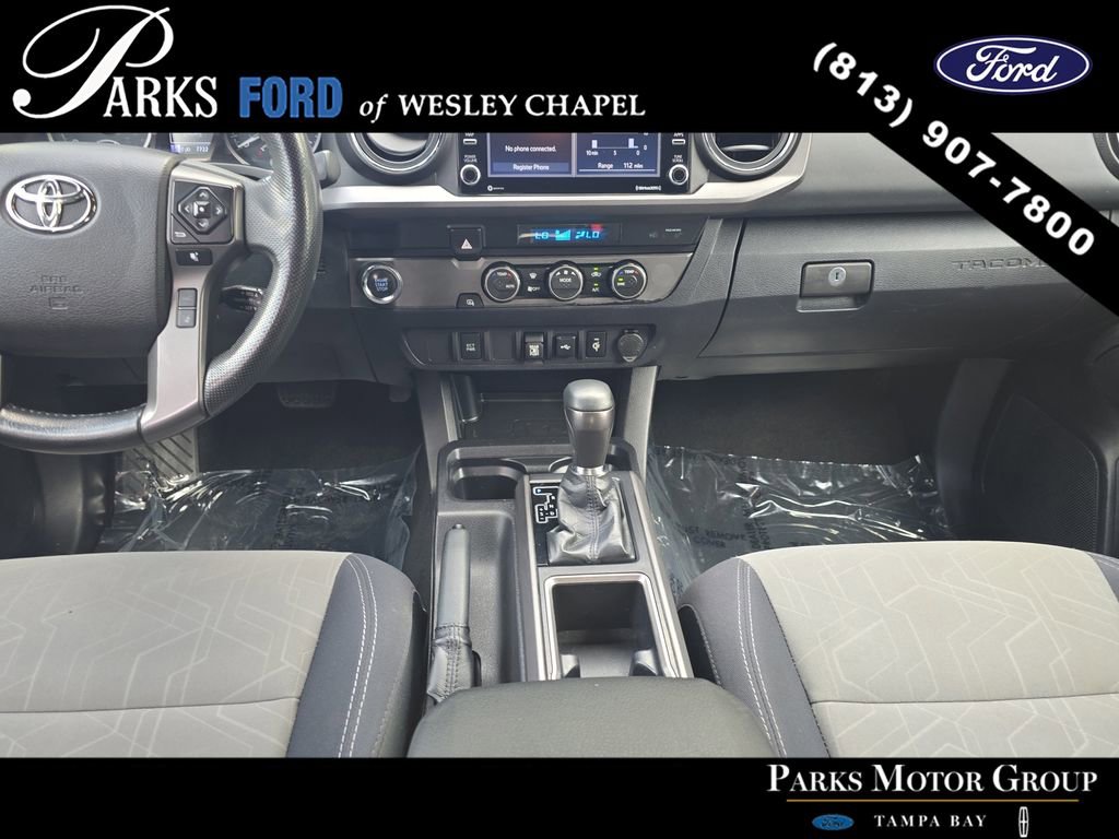 Used 2022 Toyota Tacoma TRD Off-Road image 11