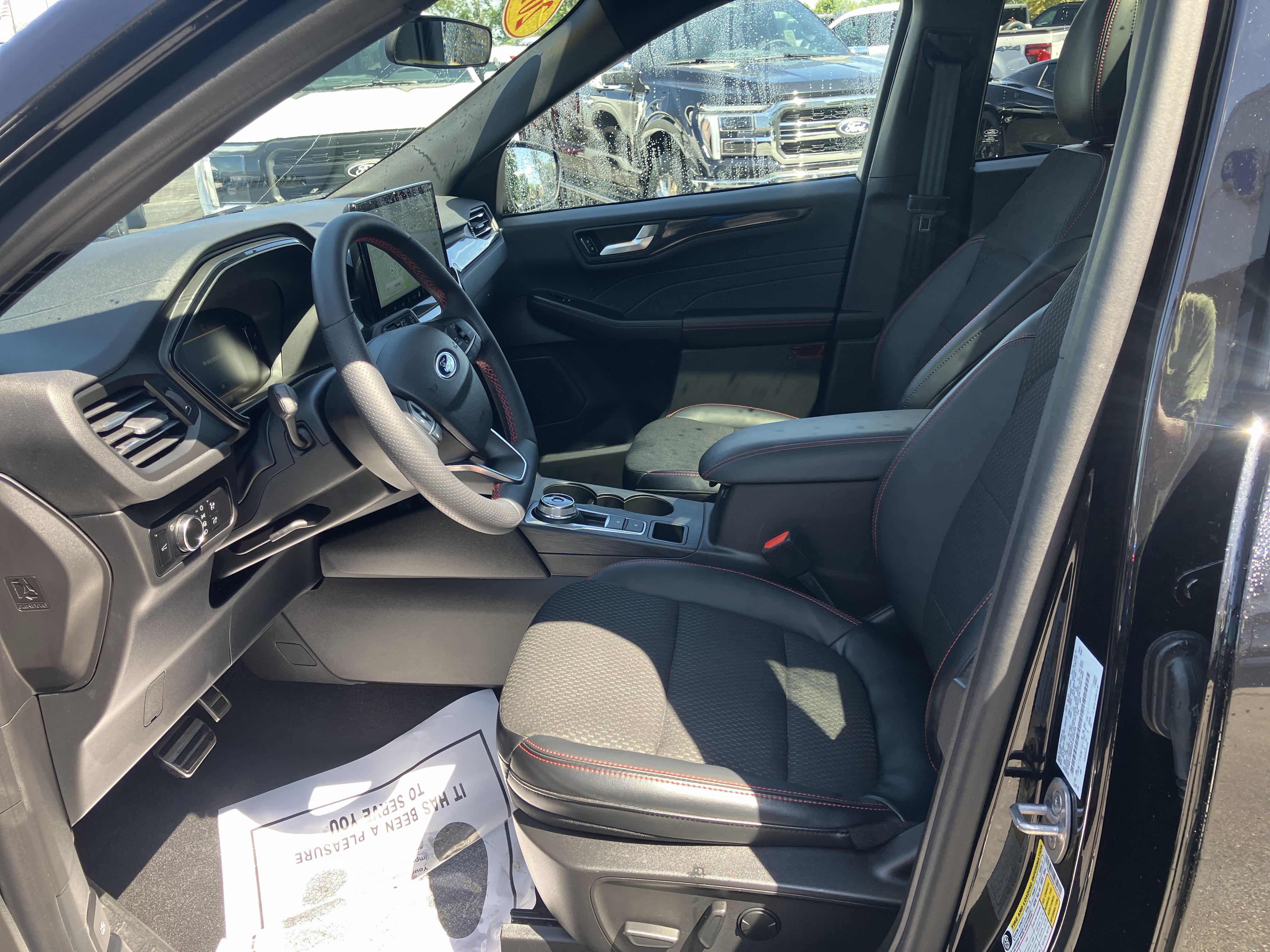 Certified 2023 Ford Escape ST-Line w/ Tech Pack #1 AWD/4WD image 21