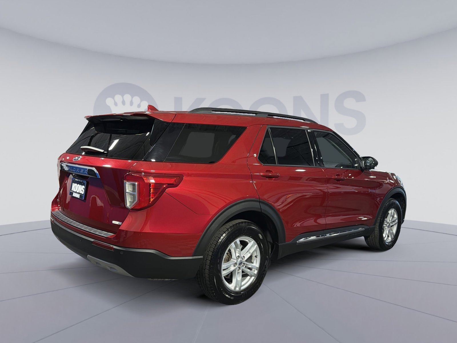 Certified 2020 Ford Explorer XLT w/ Equipment Group 202A AWD/4WD image 7