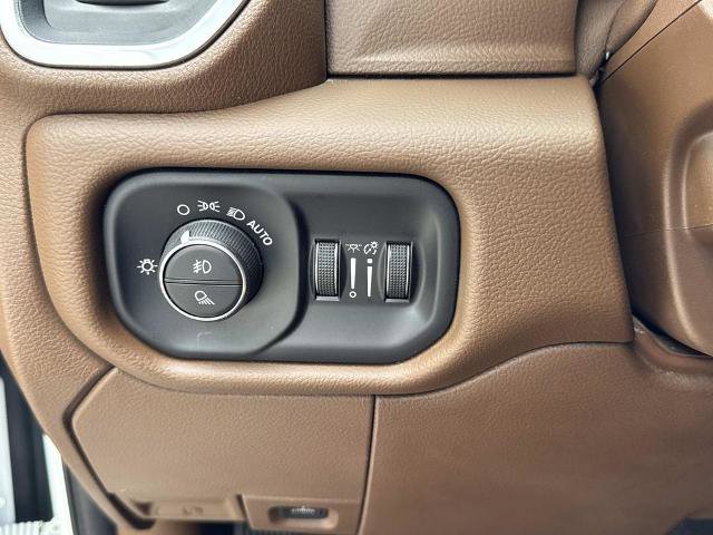 Used 2023 RAM 3500 Laramie AWD/4WD image 27