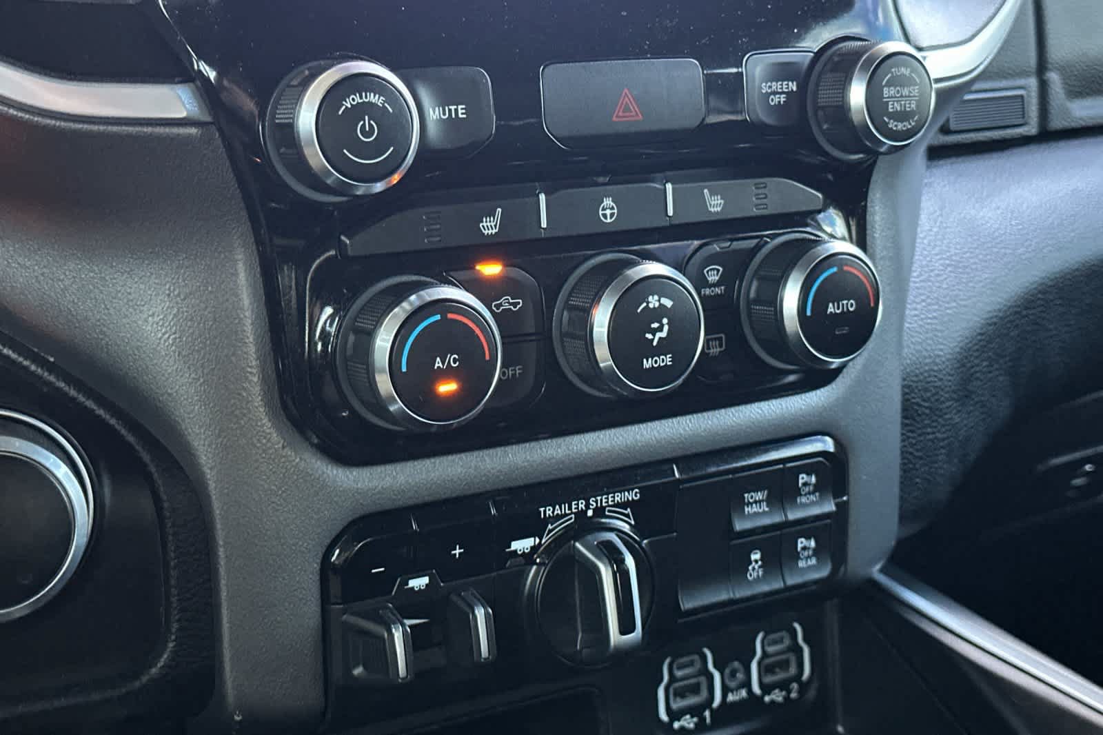 Used 2023 RAM 1500 Big Horn AWD/4WD image 20